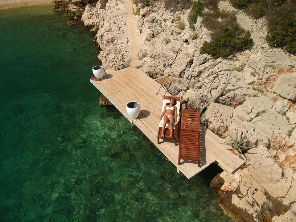 Plage Cachee - Glamping Vrboska Exterior foto